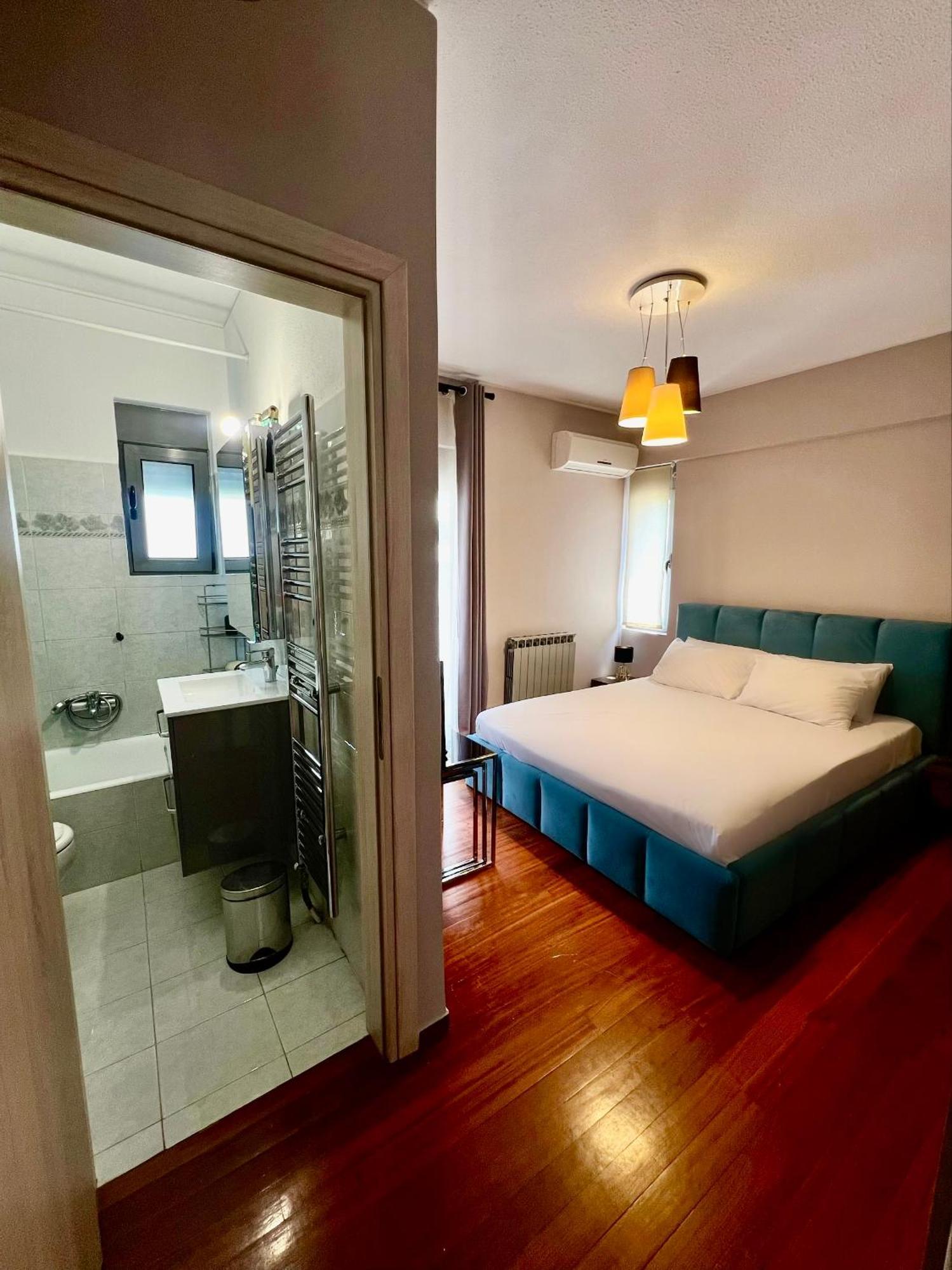 Brand New Brilliant Apartment At Athenian Riviera Exterior photo